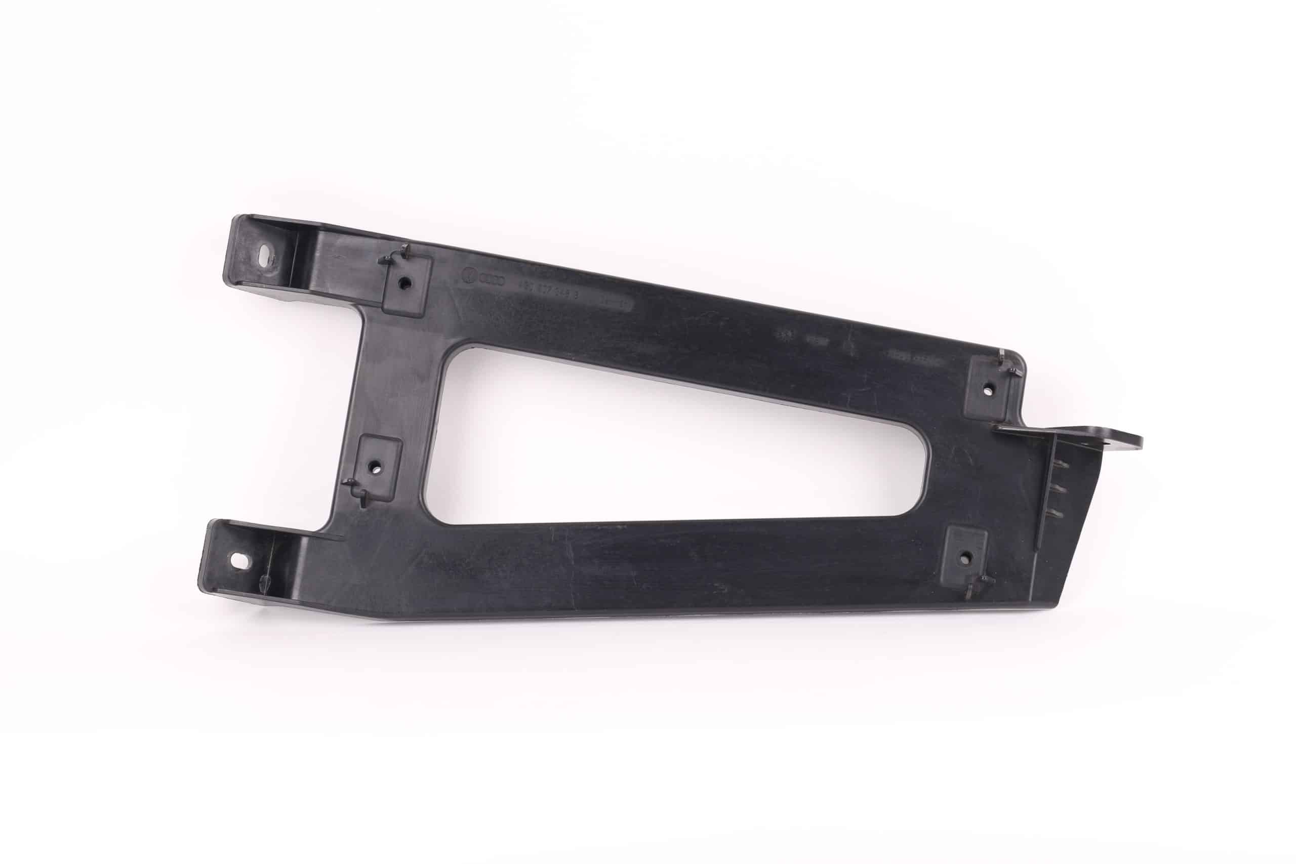 Diverses pièces plastiques, supports, etc… | 4G0 907 348 B