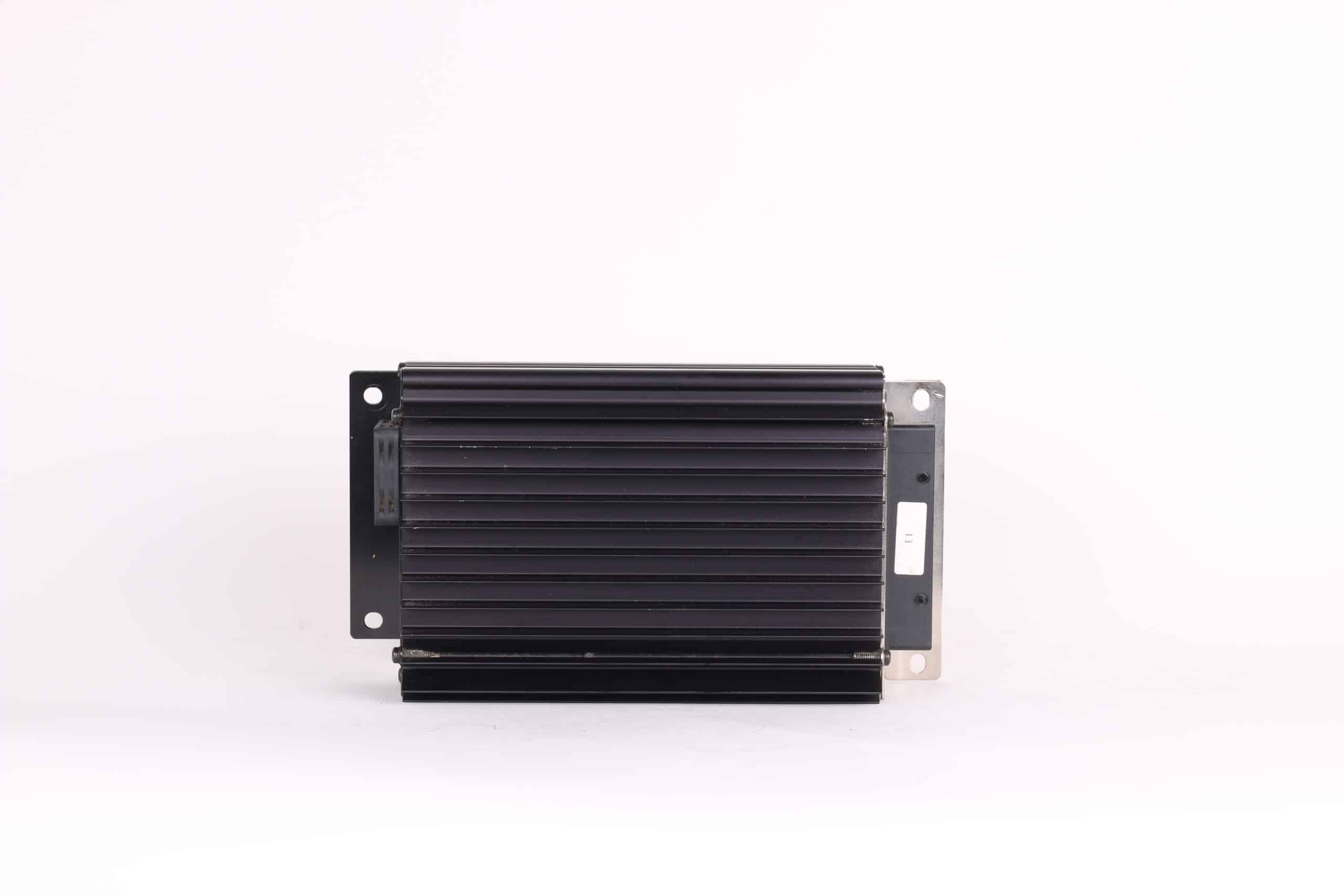 Amplificateur audio d'origine Porsche AMP 4166 MOST E1 PROD | 7L5 035 456 D - Imagem 2