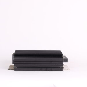 Amplificateur audio d'origine Porsche AMP 4166 MOST 9X7 PROD | 997 645 334 22