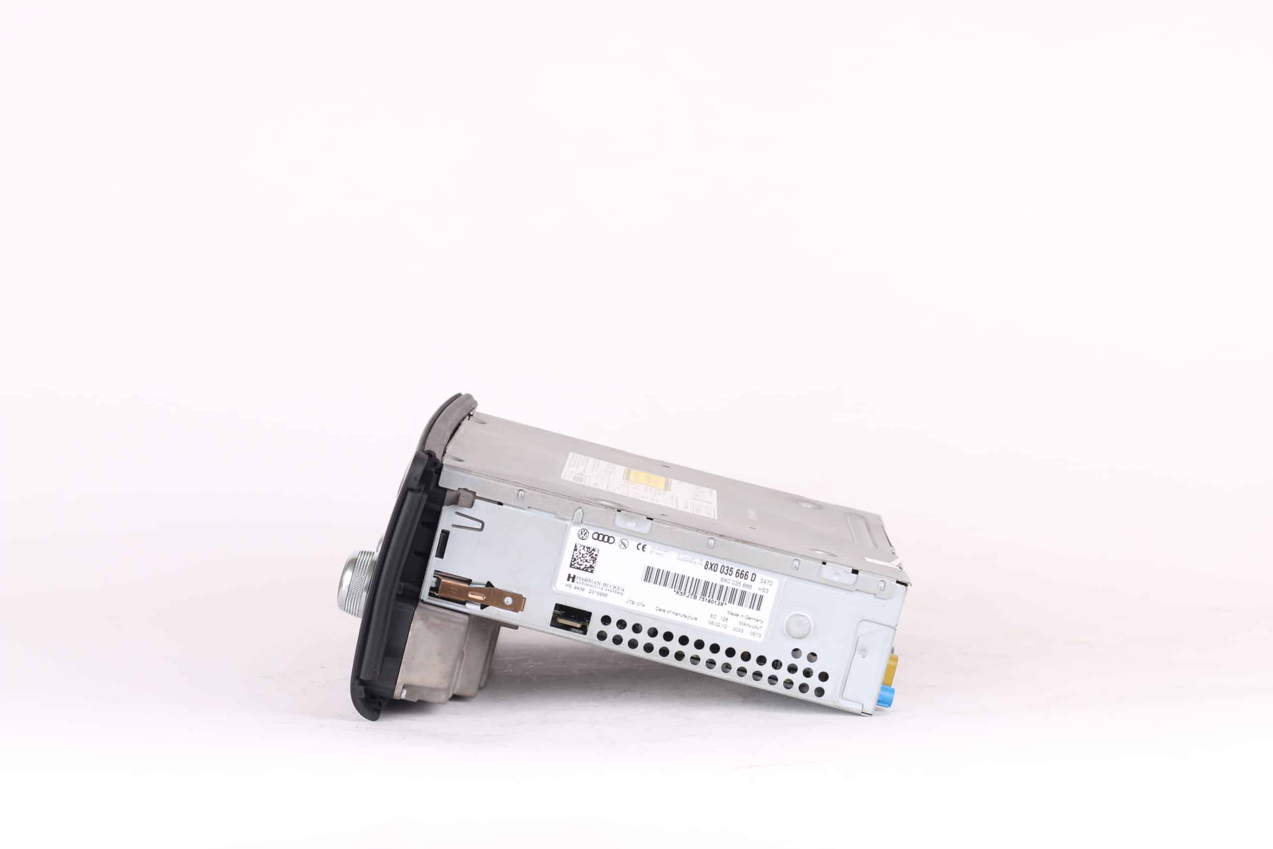 Système multimédia MMI3GP | 8X0 035 666 D - Imagen 2