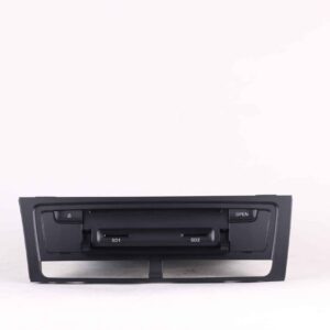 Système multimédia MMI3G Basic | 8T1 035 652 G