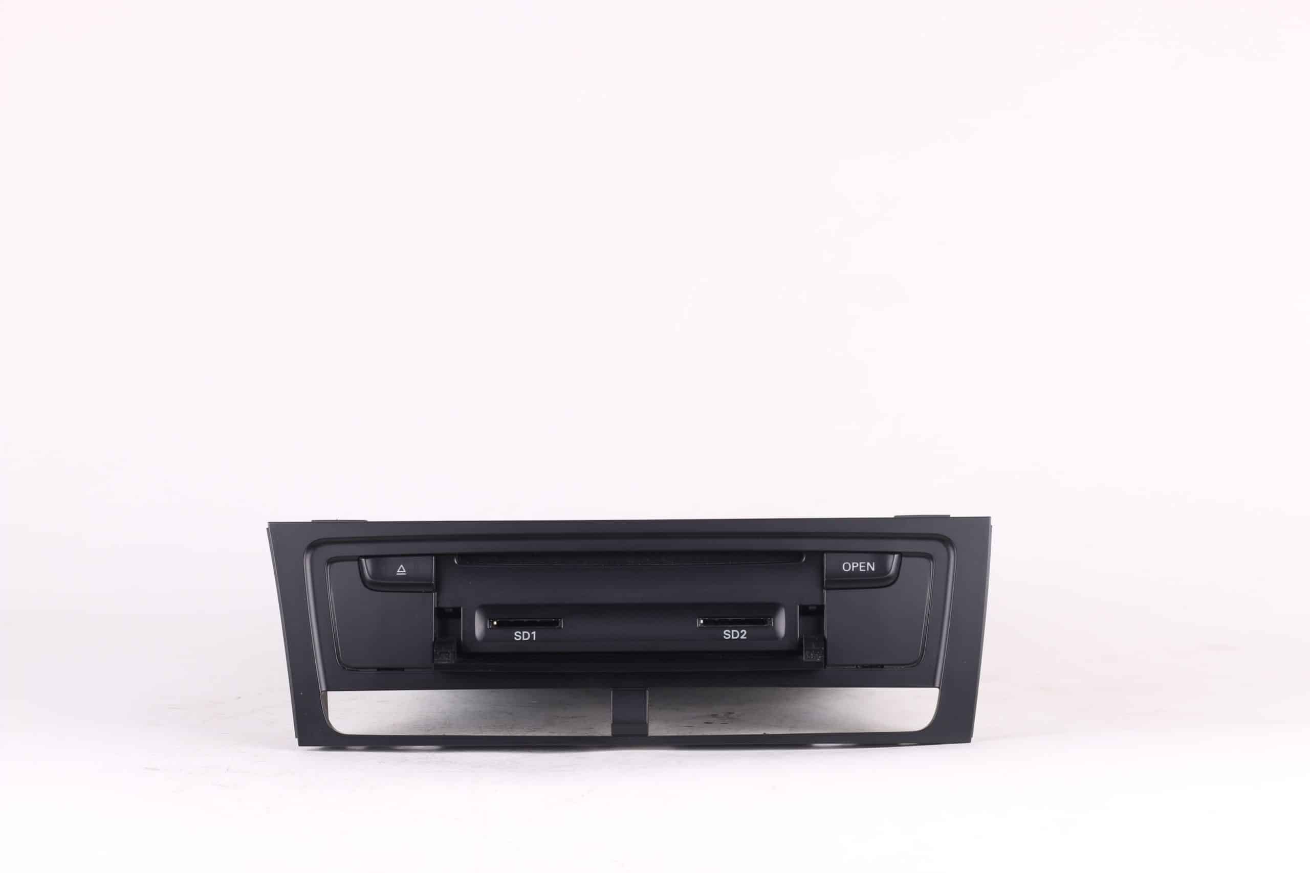 Sistema multimedia MMI3G Basic | 8T1 035 652 G