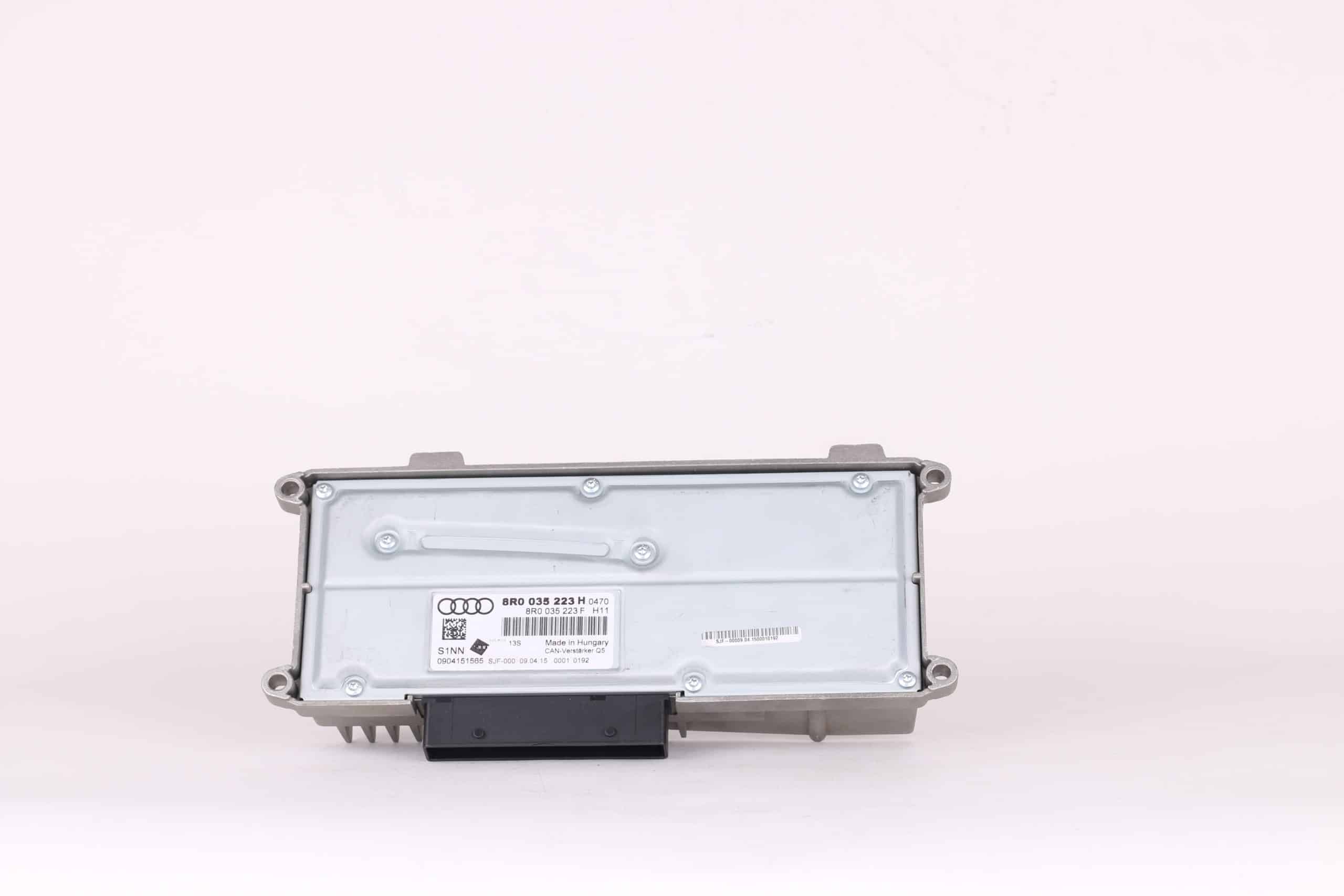 Amplificateur CAN-Verstärker Q5 - 6 canaux | 8R0 035 223 H (2) - Imagem 2