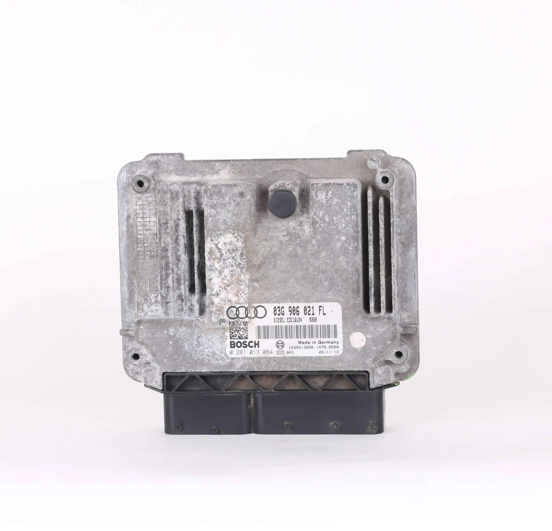 Calculateur moteur 0 281 013 084 | 03G 906 021 FL