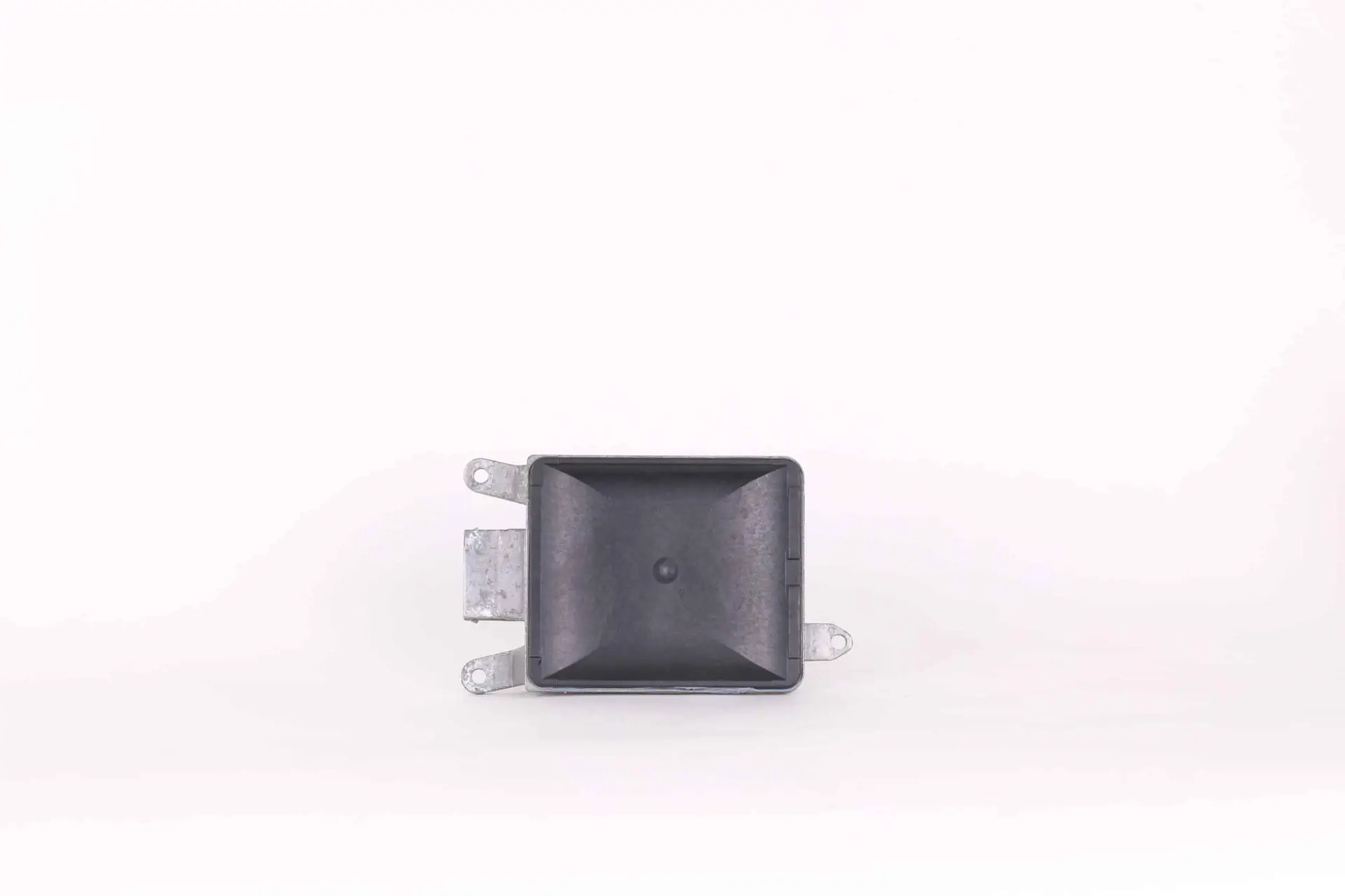 Calculateur d'assistant de changement de voies SWA | 4L0 910 566 C - Imagen 2